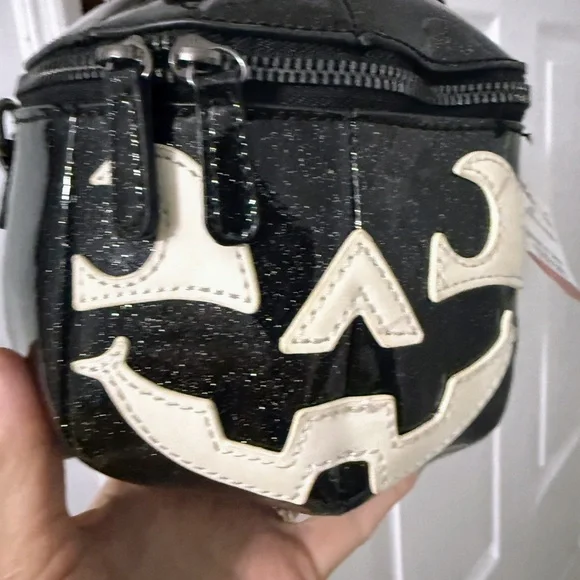 MAD Engine Black and White Pumpkin Crossbody Bag - Picture 10 of 12